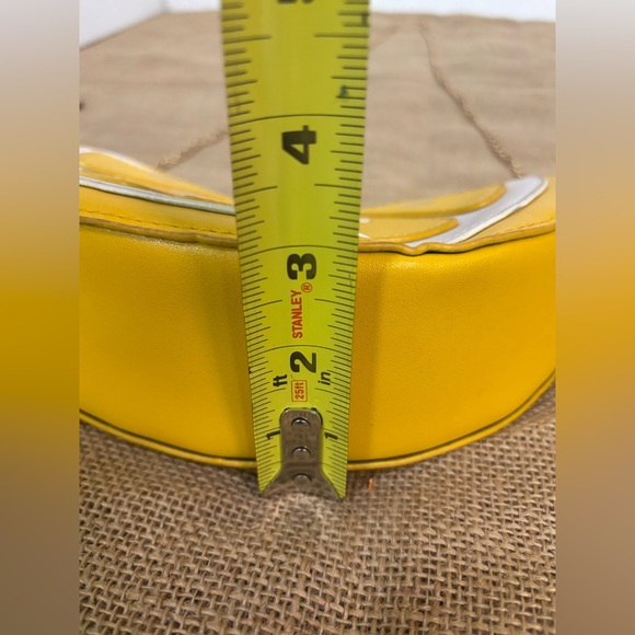 🍋 Women Lemon Slice Shape PU Leather Mini Cross Body Bag Shoulder Chain Bag - Picture 12 of 16